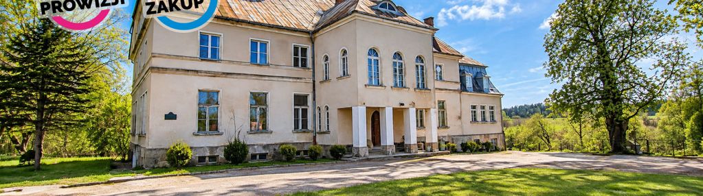 Pałac z xviii wieku w gostkowie koło bytowa