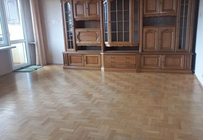 Duże rozkładowe mieszkanie sucharskiego