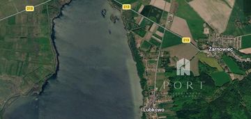 Piękna działka blisko jeziora w lubkowie.