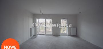 Kępa mieszczańska, balkon, duże okna. hit