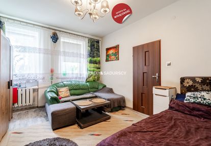 1 pok z oddzielną jasną kuchnią grzegórzki