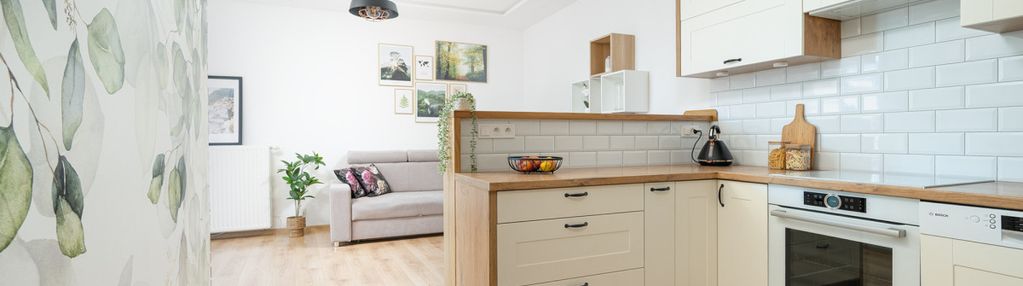 2 pok. i garaż i balkon i park i ostatnie piętro