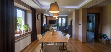 Przepiękny dom z ogrodem na sprzedaż!