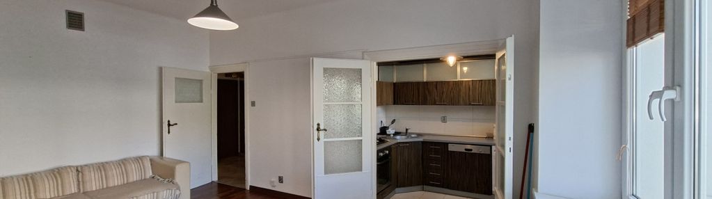 Dwa pokoje w kamienicy, plac wilsona