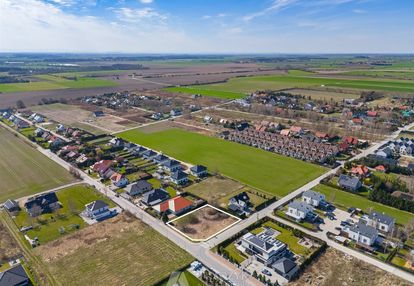 Lutynia_gazprądwodakanalizacja_asfalt_mpzp