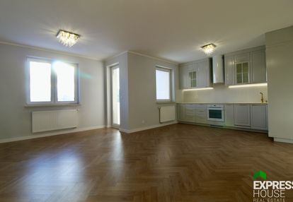 Komfortowe trzy pokoje.