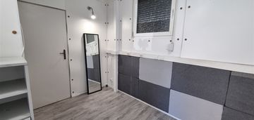 Ul. zamenhofa, adaptacja lokalu przez właściciela