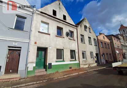 Kamienica z potencjałem w centrum góry