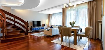 Kabaty–przestronny penthouse 195 m²,taras,garaż