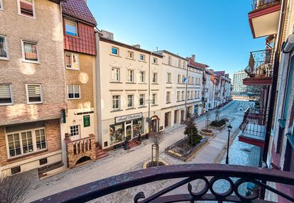 Starówka, i piętro, pow. 65,81m2 , 2 balkony,