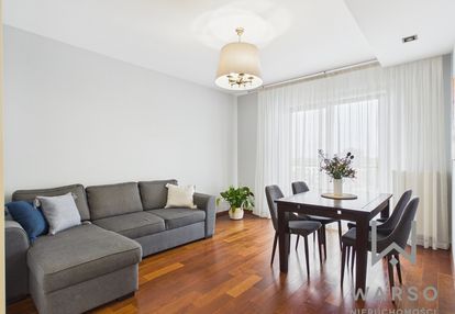 3 pokoje, osobna kuchnia i 2 balkony, garaż