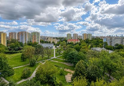 Trzy pokoje z  pięknym widokiem,  bielany