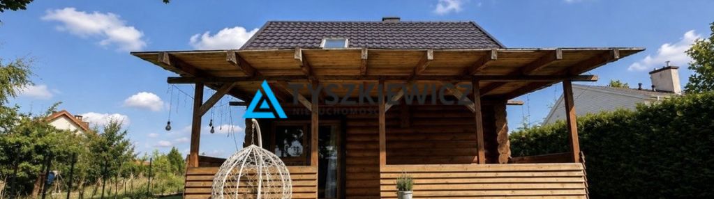 Dom z bali z ogrodem w baninie
