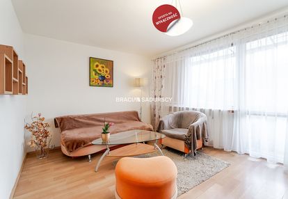 3pok (oddzielne) ok 55,7m2 podgórze duchackie