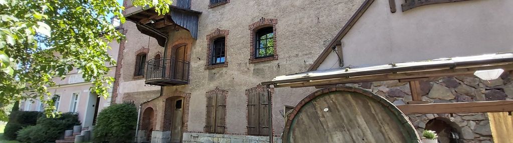 Kudowa zdrój obiekt mieszkalno komercyjny,granica