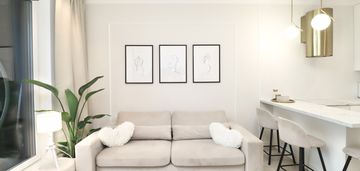 Nowoczesny apartament z loggią | piątkowo