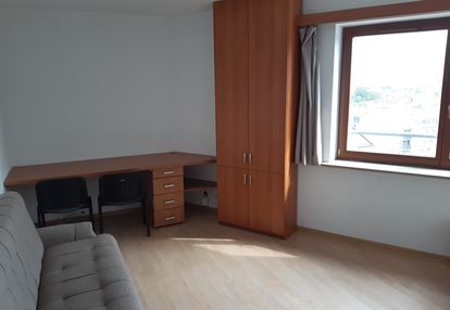 ul. Łokietka 5, dwupokojowe 50 m2