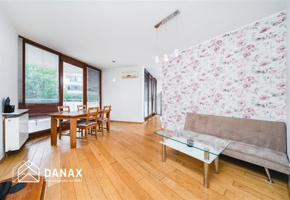 Bronowice, 3pokojowe z garażem, komórką i balkonem