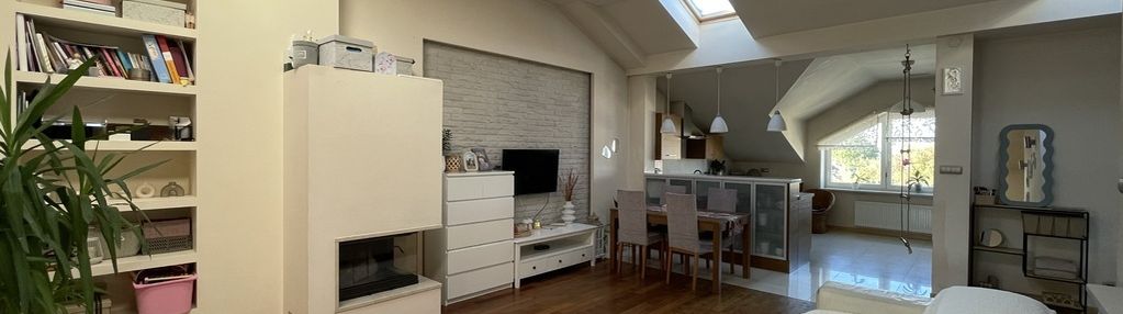 Na sprzedaż 1/2 bliźniaka z usługami w parterze!
