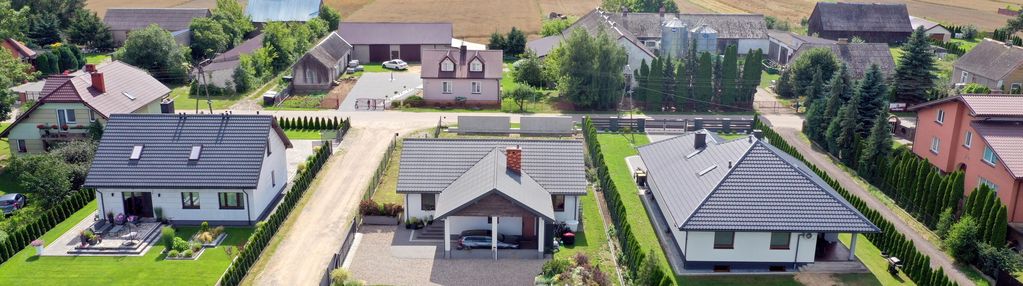 Dom z przestrzenią do prowadzenia biznesu – budy czarnockie 43