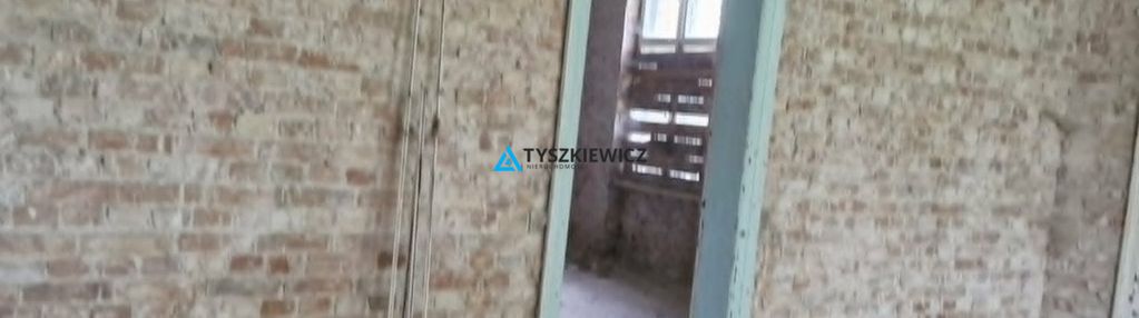 Bronowo | klimatyczny budynek z potencjałem!