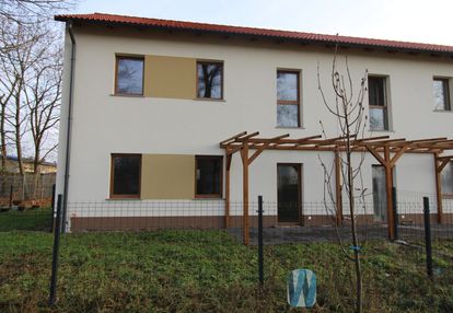 Mieszkanie z ogrodem i miejscem parkingowym