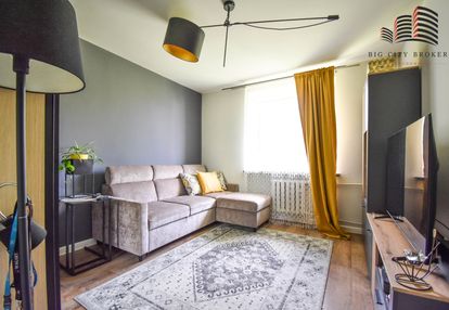 Dwustronne 2 pok | oddzielna kuchnia | duży balkon