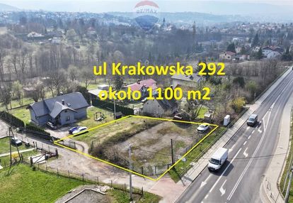 Przy głównej drodze, gotowy parking