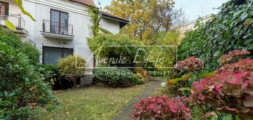 Prestiżowy adres/elegancki dom/urokliwy ogród