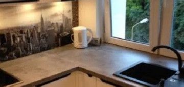 3 oddzielne, zadbane pokoje-blisko ug i opery