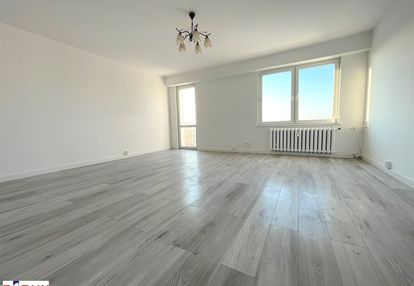 Do sprzedania wyremontowane mieszkanie w sulejowie