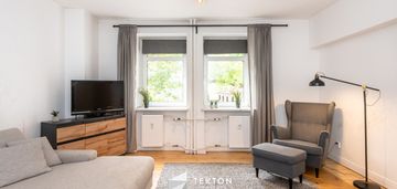 Za bramką, 3 pokoje, balkon na park chopina!