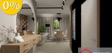 Dom z garażem pod lasem.