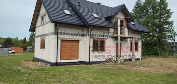 Dom 6 pok. na dużej działce ponad 1700 m2