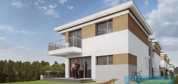 Bliźniak 2 pełne piętra/ 5 pokoi, ul. warszawska