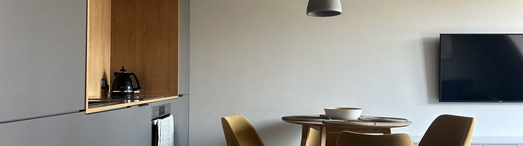 Wyposażone z miejscem postojowym