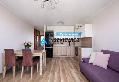 Ustawne 3 pokoje, dobra komunikacja, m.postojowe