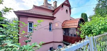 Na sprzedaż dom w widokowej części miasta