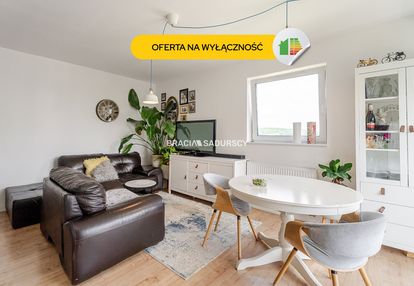 Wygodne mieszkanie 3 pokojowe z balkonem.