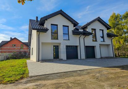 Bliźniak myszków pow. 146m2 / 5 pokoi