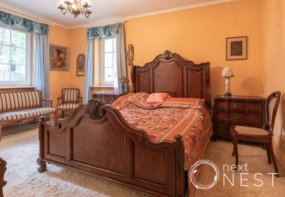 472m2, dwupokoleniowy dom w zalesiu dolnym