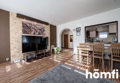 Przestronny dom w spokojnej okolicy na sprzedaż