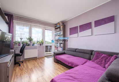 2 pokoje, osobna kuchnia, duży balkon i piwnica