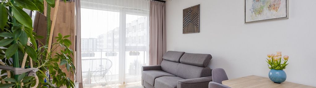 3 pokoje | dwustronne| duży balkon | garaż