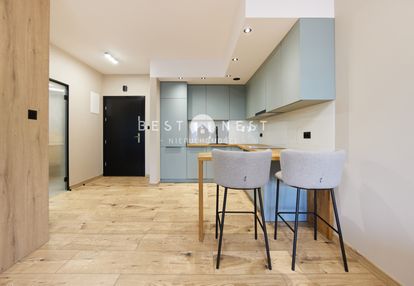 Nowoczesne, piękne mieszkanie , ogródek, garaż