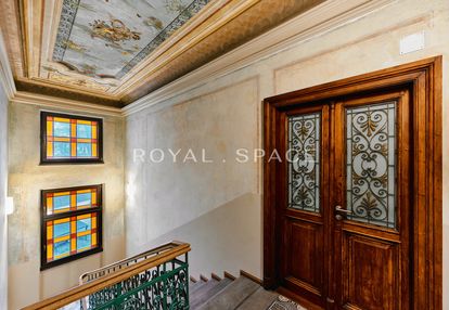 Apartament w zabytkowej kamienicy na asnyka!