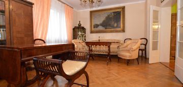 Piękny dom, duża narożna działka-w sercu biskupina