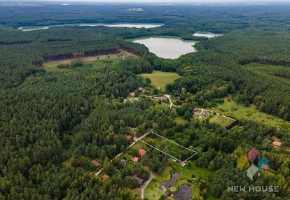 Urocza działka, jezioro, las, pozwolenie na budowę