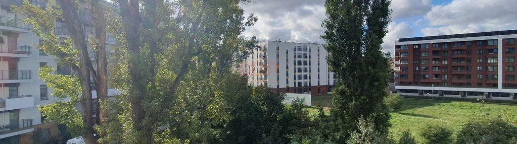 Promo l trzypokojowy apartament z widokiem na park