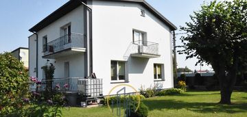 Dom przestronny na dużej działce